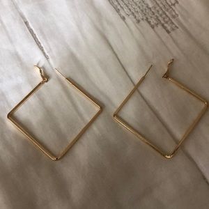 Gold square hoops